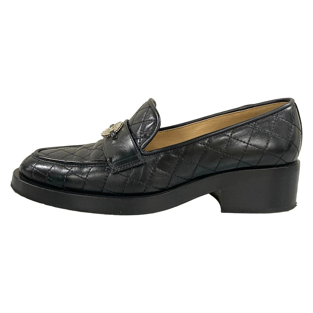 Chanel Black Leather Women's Shoes #321763C83B